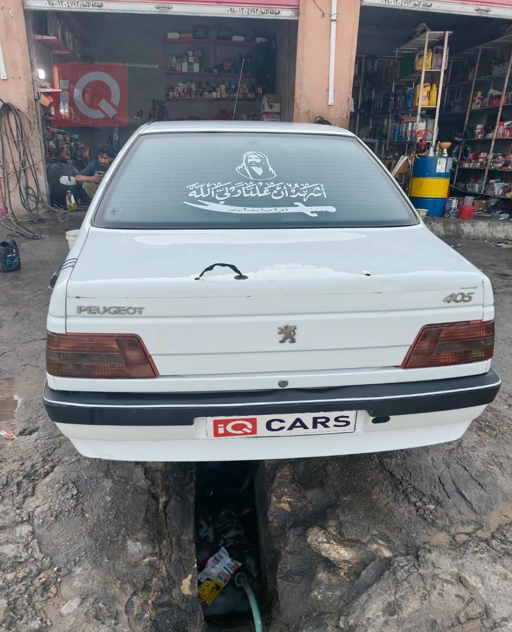 بيجو 405